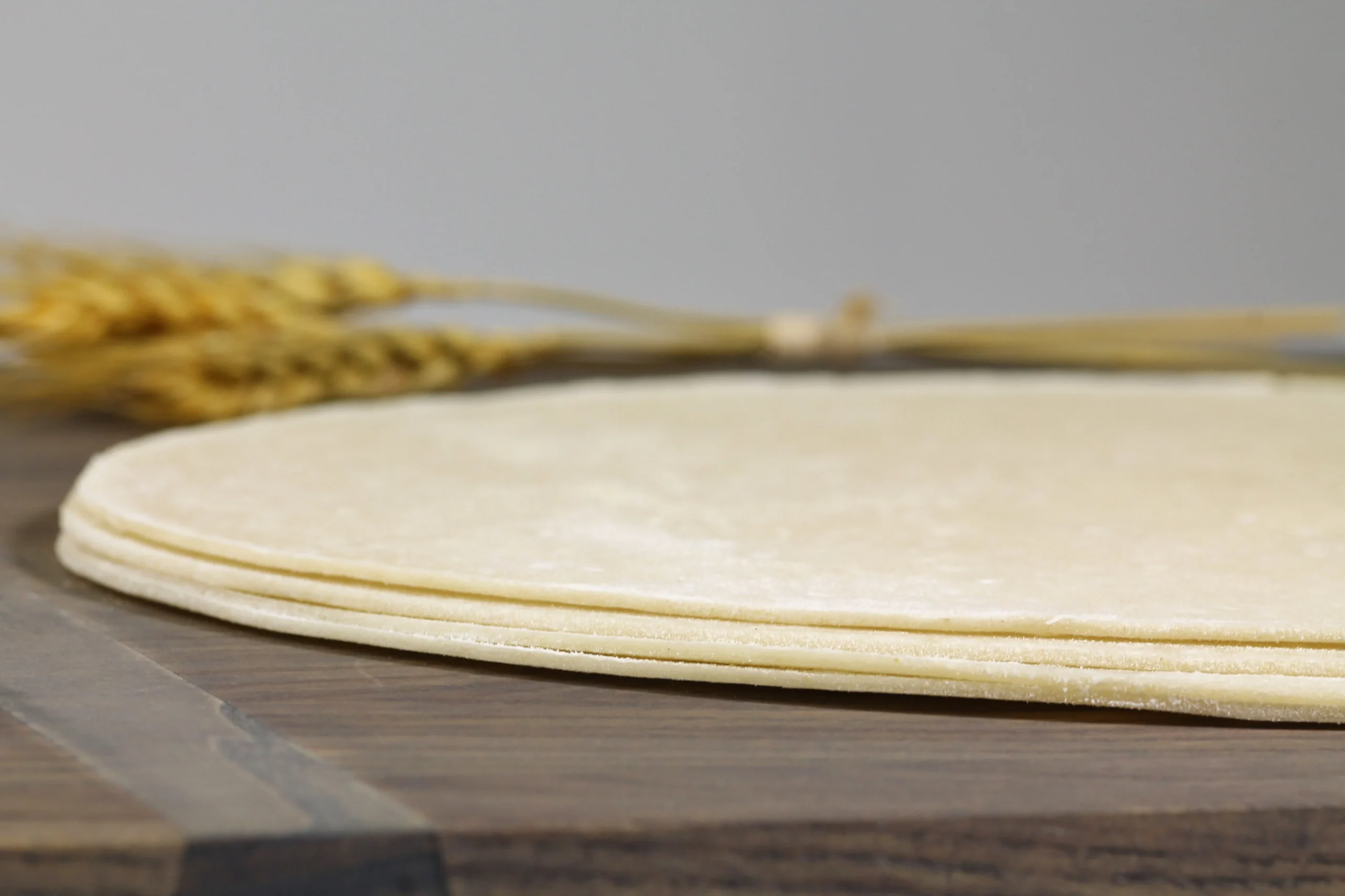 12 Inch Original Thin Crust Round Par Baked Pizza Shell Flat Bread 5 Ounce Size - 50 Per Case.