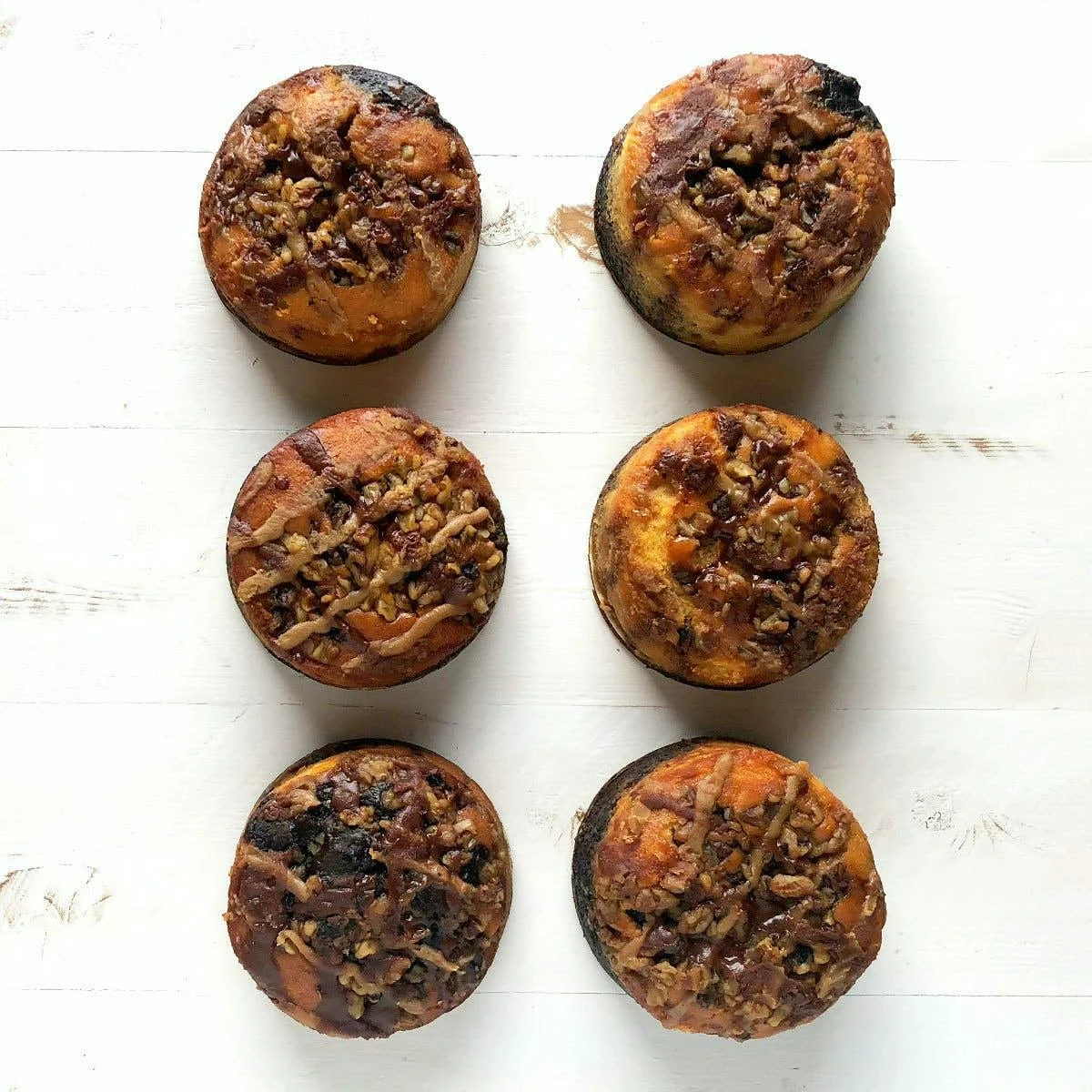 Bourbon Barrel Mini Cake - 8 Pack
