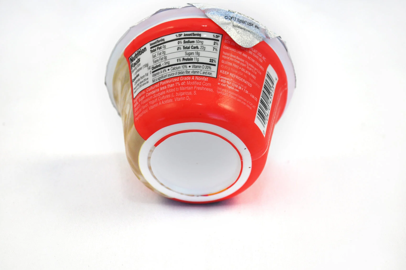 Yoplait Greek Yogurt Single Serve Cup Vanilla 5.3 Ounce Size - 12 Per Case.