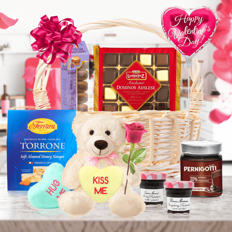 Supermarket Italy's Eternal Romance Gift Basket