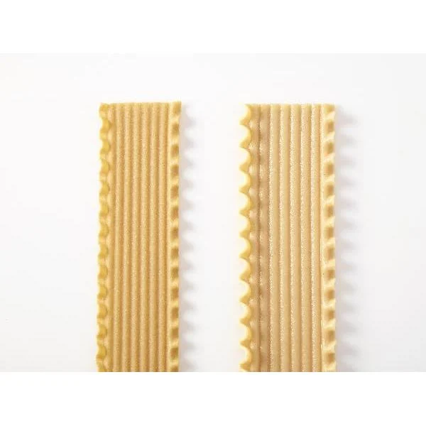 Dakota Growers 51% White Lasagna Pasta 10 Pound Each - 1 Per Case.